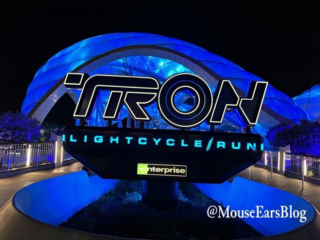 Tron Lightcycle/run